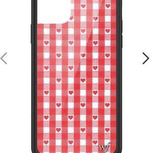 Red gingham hearts wildflower cases 11 pro max case